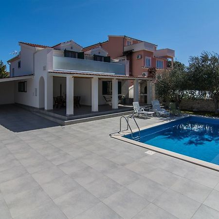 Villa Vesa Севид Екстериор снимка