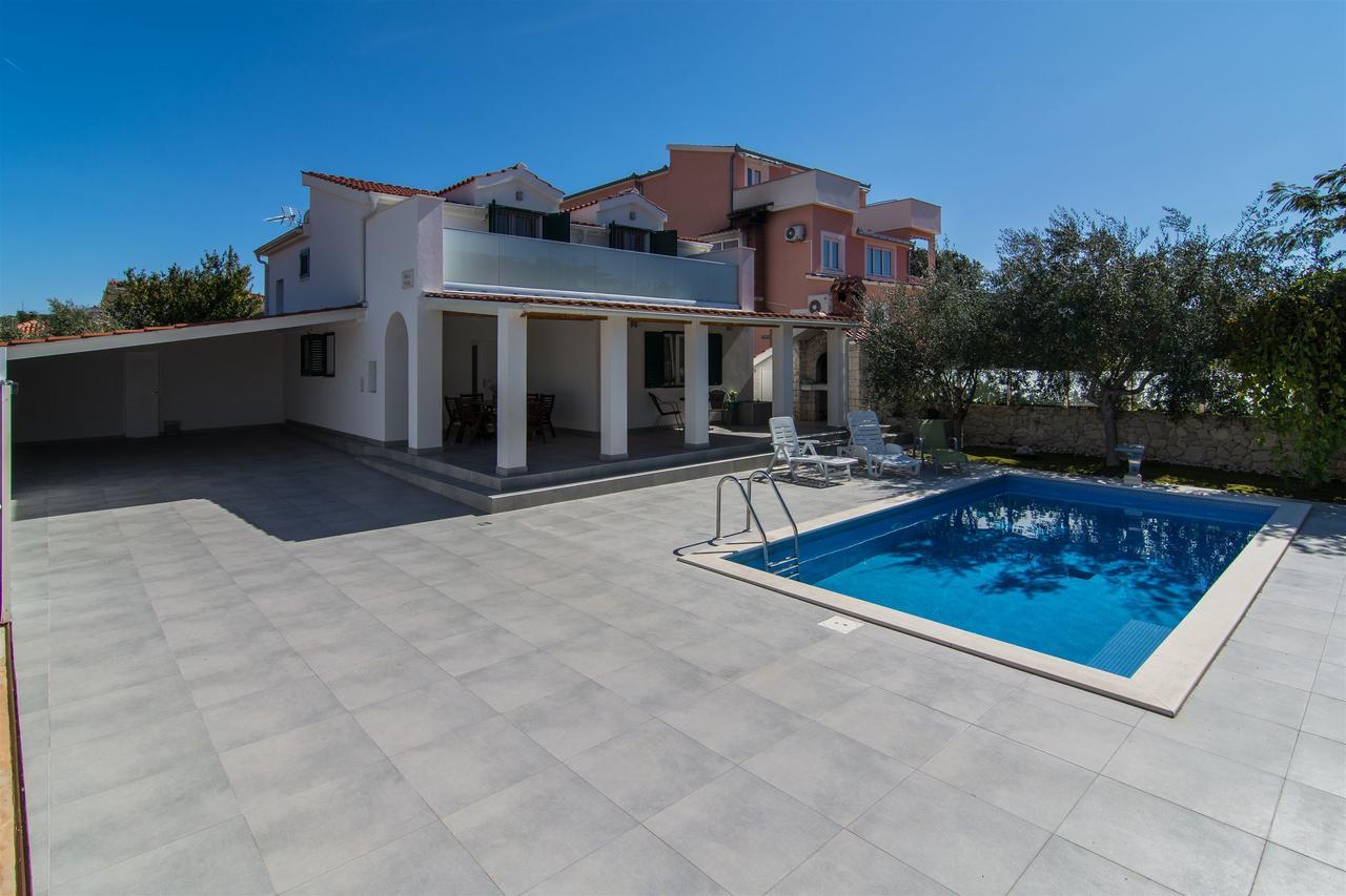 Villa Vesa Севид Екстериор снимка